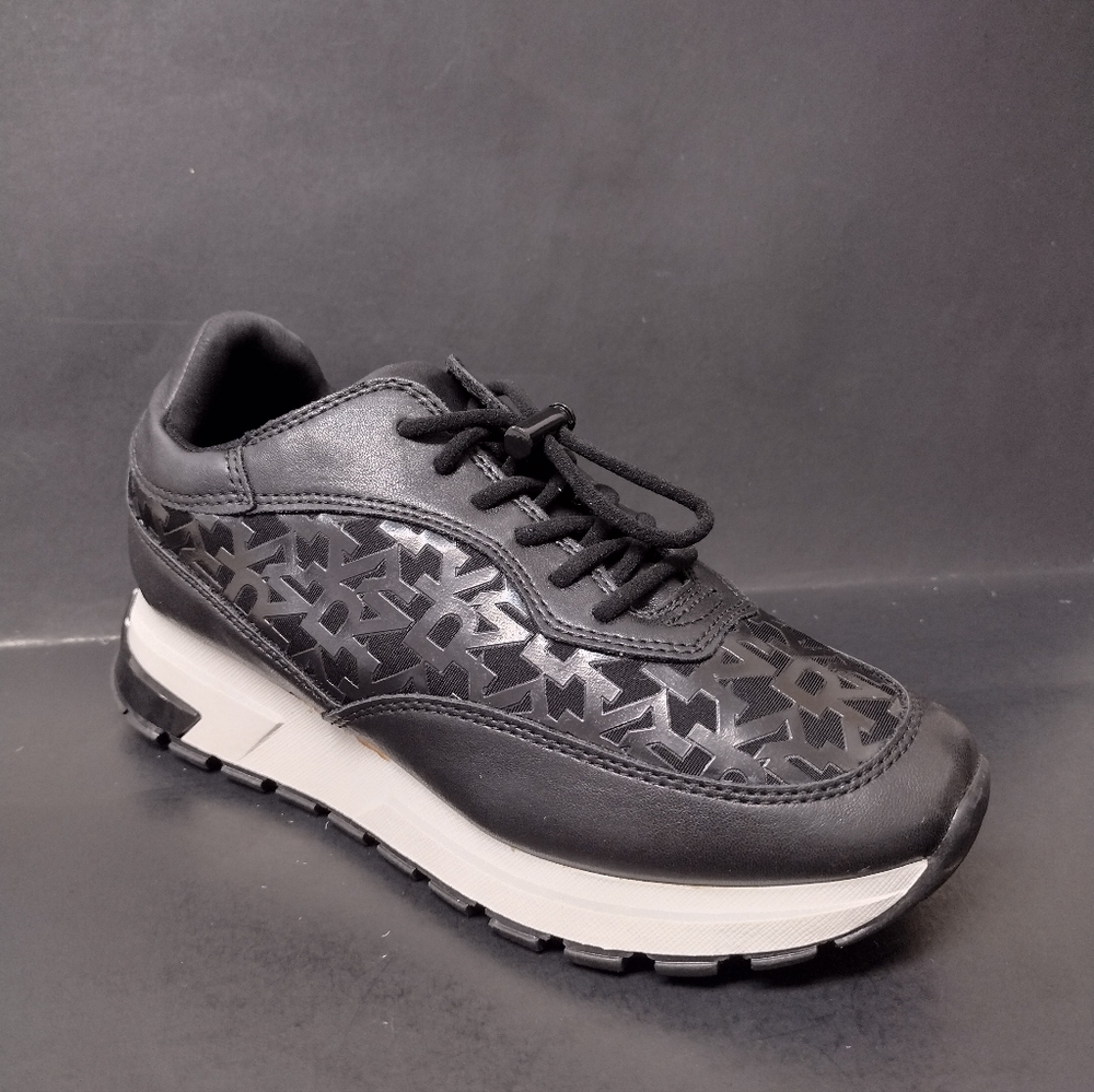 - NEW DKNY ( DONNA KARAN ) - WOMAN'S BLACK  SNEAKERS SHOES SIZE:7.5M - Picture 2 of 9